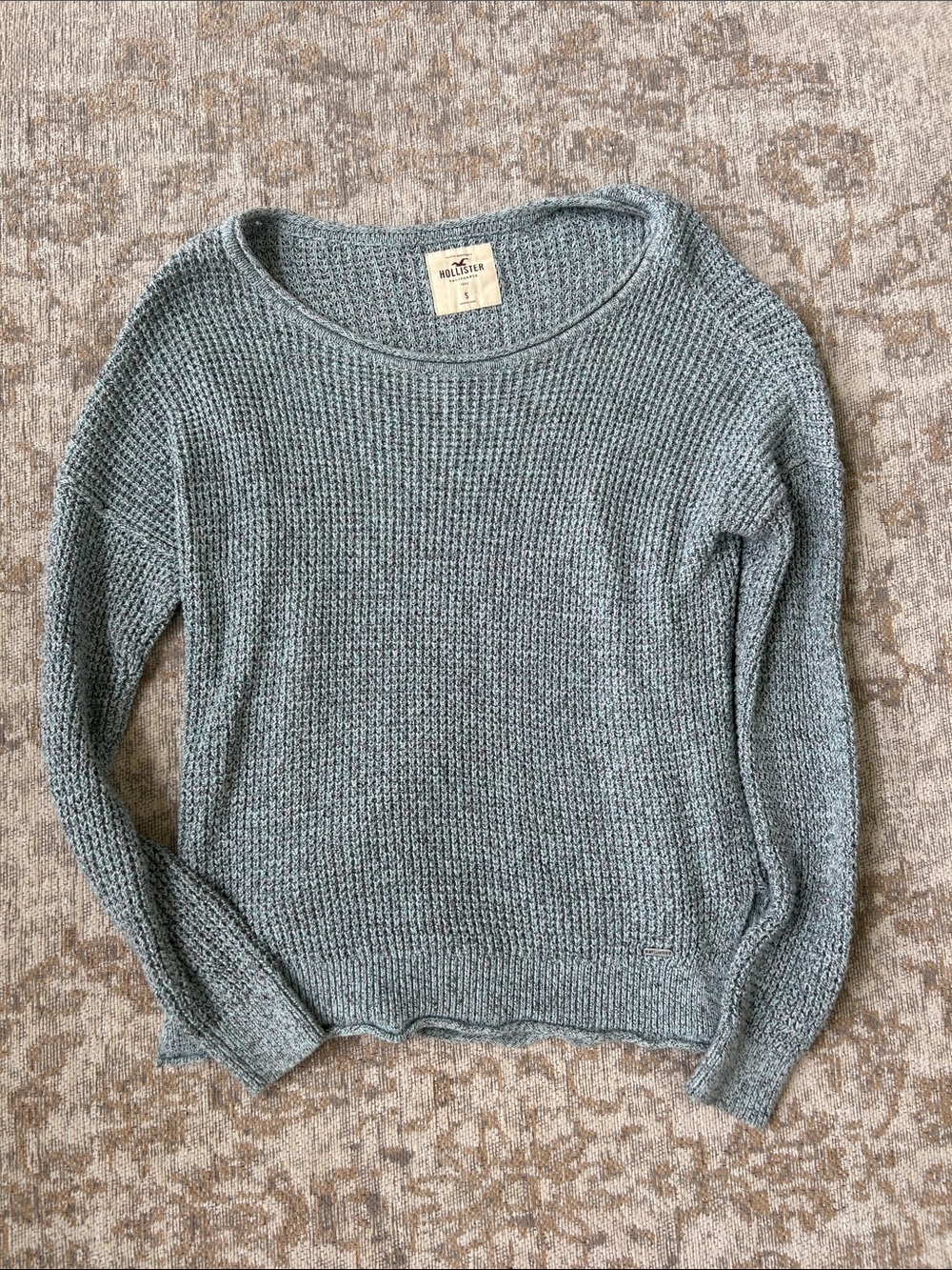 Hollister Women's Heather Slate Crewneck Sweater - Soft Blue-Gray Knit
